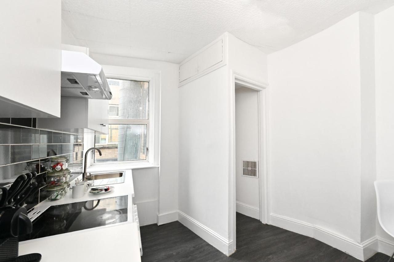 Covent Garden & Soho, Cosy & Cool, Spacious Apartment Лондон Экстерьер фото